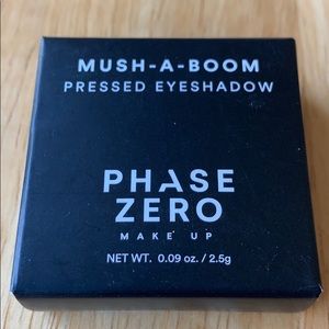 Phase Zero make up mush-a-boom pressed eyeshadow